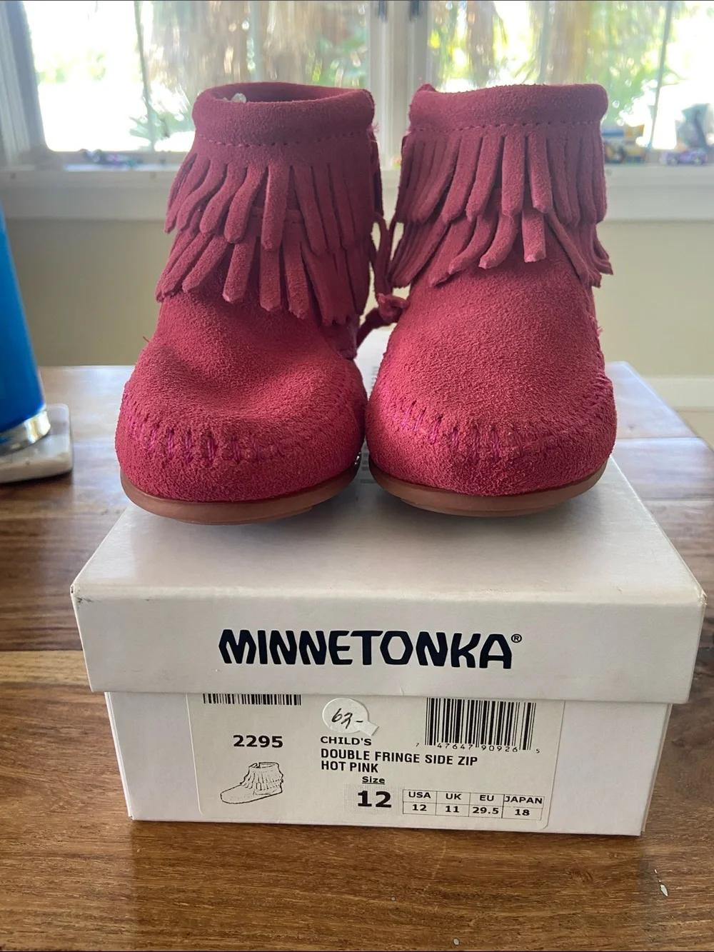 NWT Kids' Pink Suede Fringe Minnetonka  Moccasin Boots